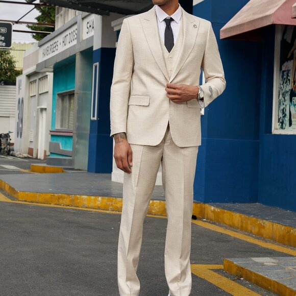 Light Tan Peak Lapel Stacy Adams Men's Suit - Picture 1 of 6